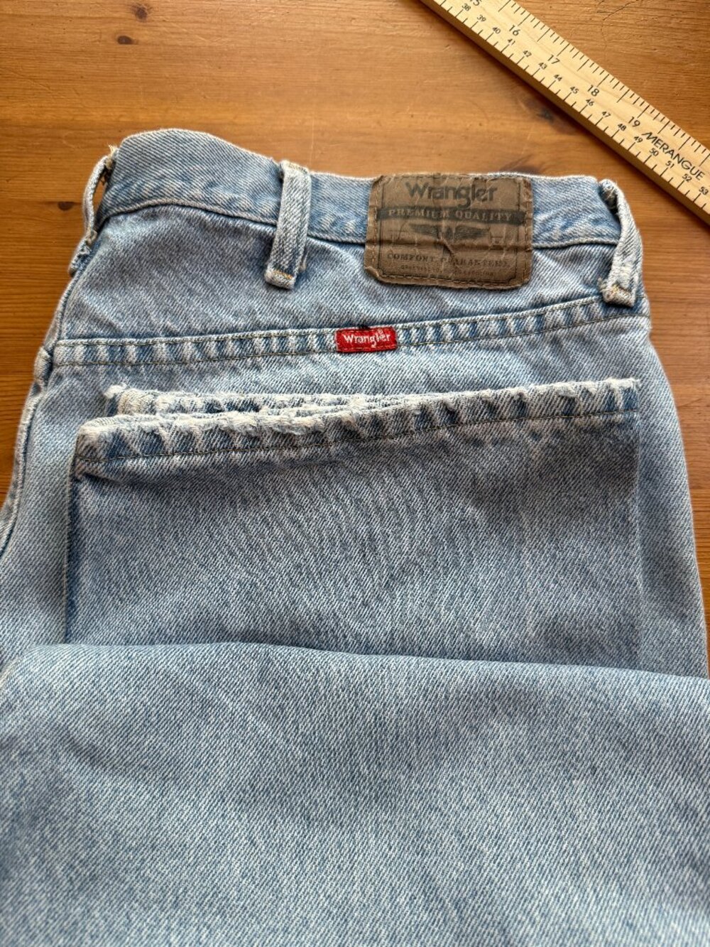 Vintage Wrangler Straight Leg Jeans - Perfectly Worn